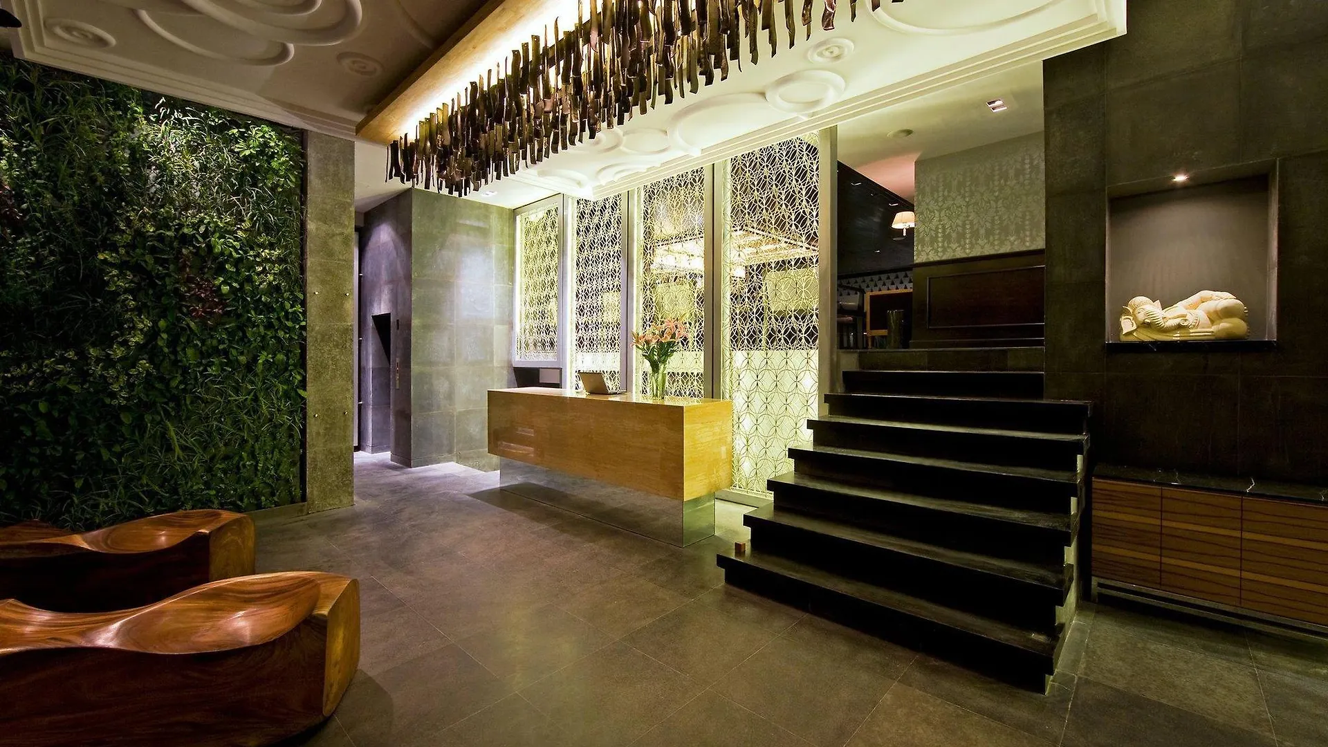 L Hotel Seminyak
