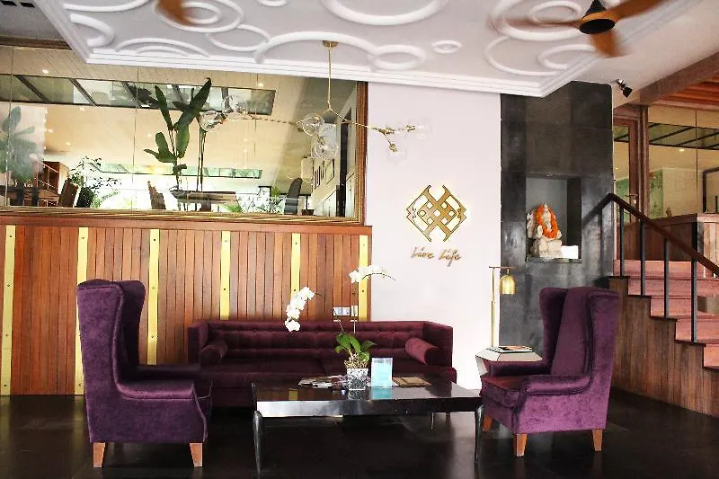 L Hotel Seminyak